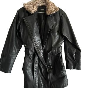 Joy Genuine Lambskin  Leather Coat, sz‎ Large, belted, faux fur collar, high end